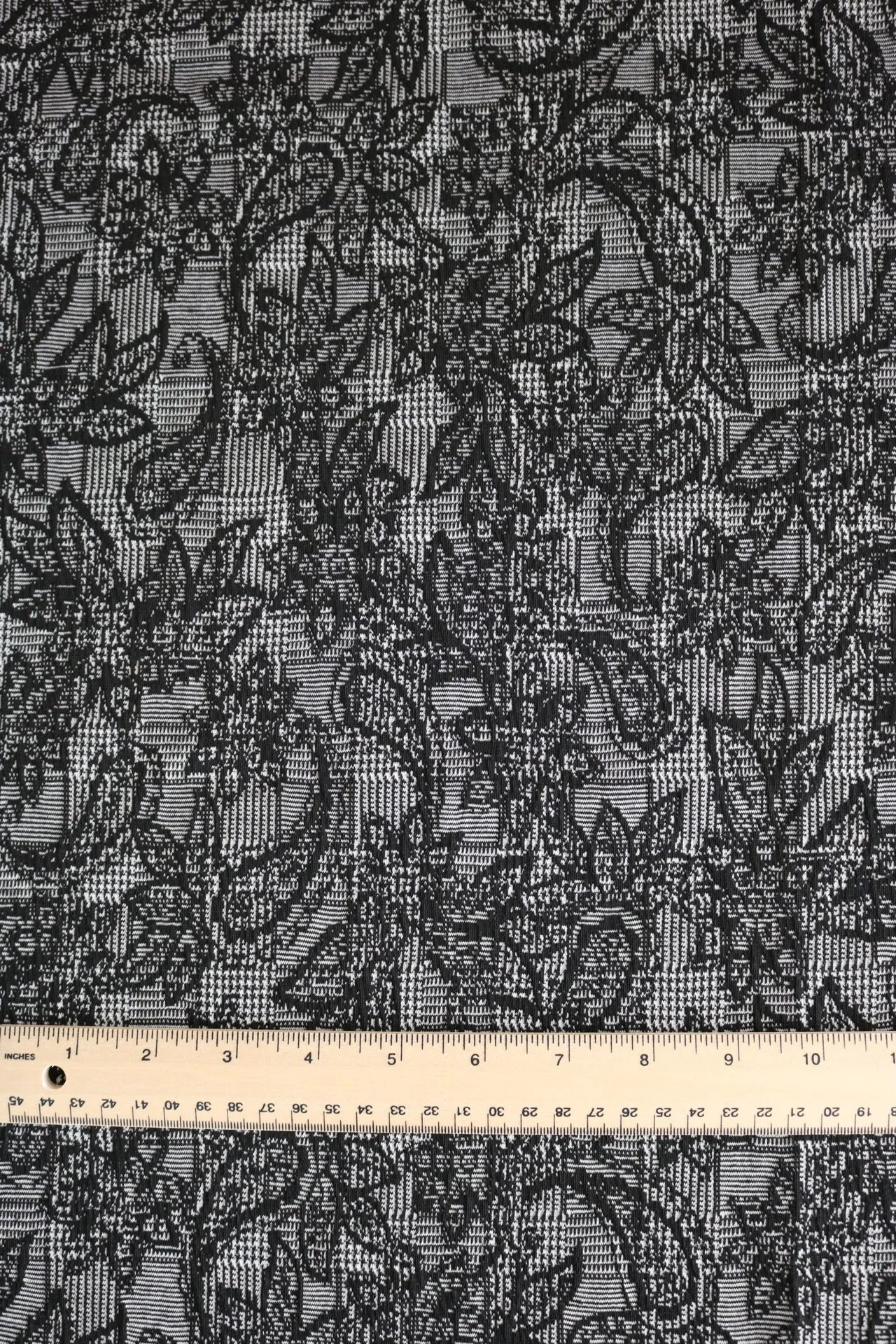 1YD 30IN REMNANT; Paisley Lace Plaid Jacquard Knit