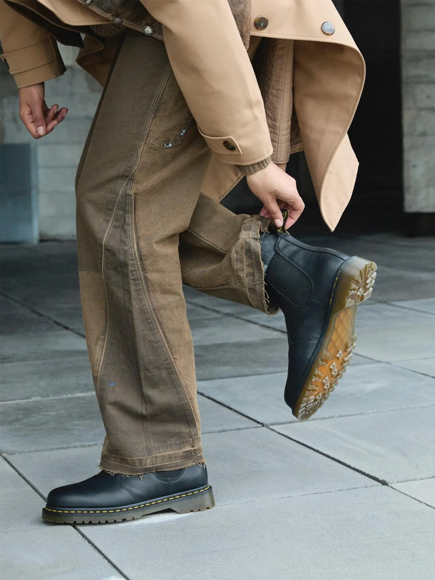2979 Grizzly Black Boots