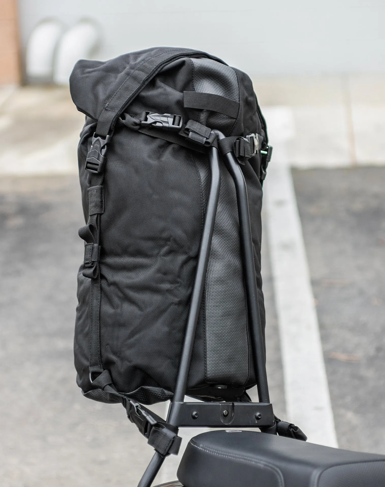 35L - Renegade XL Motorcycle Dry Backpack for Harley Davidson