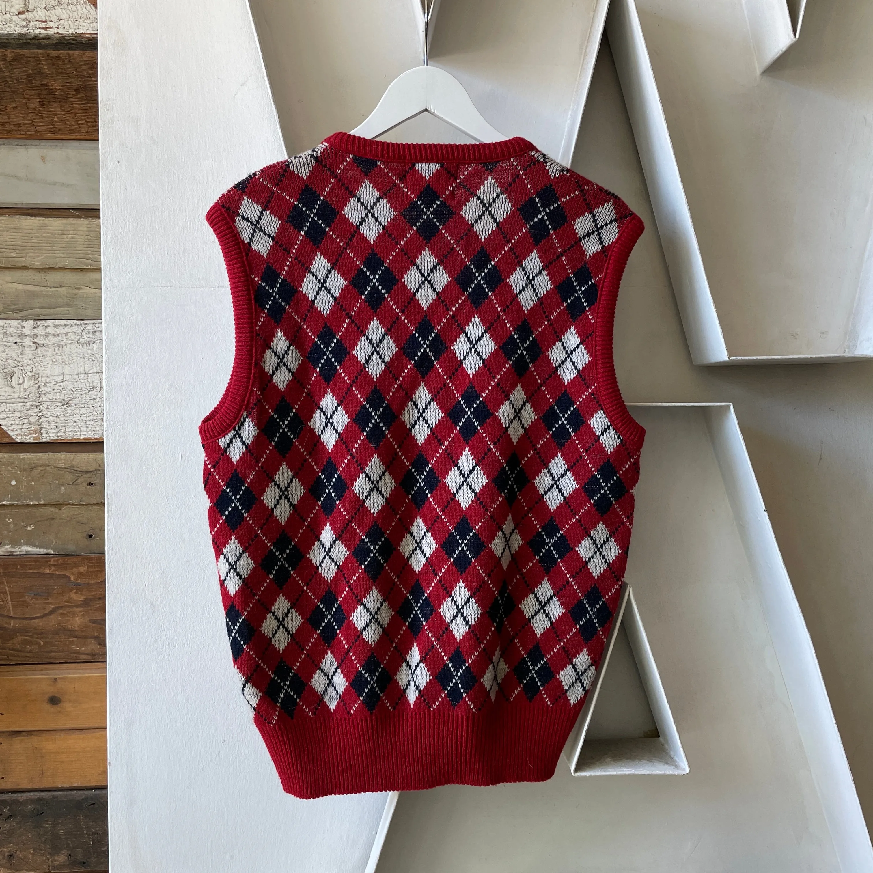 80’s Argyle Sweater Vest - Medium