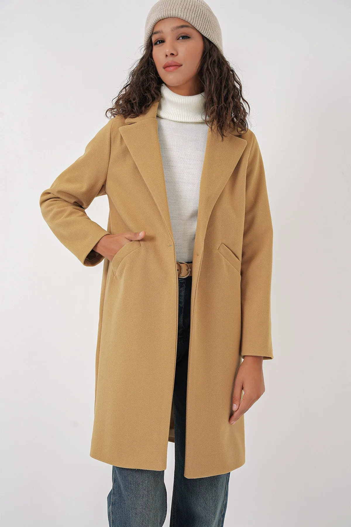 9085 kaşe kaban