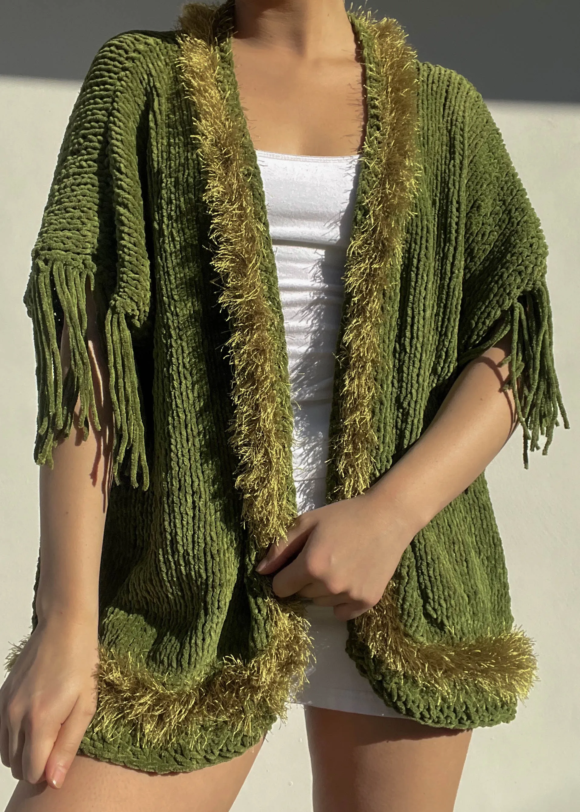 90's Green Fuzzy Trim Knit (M-XL)