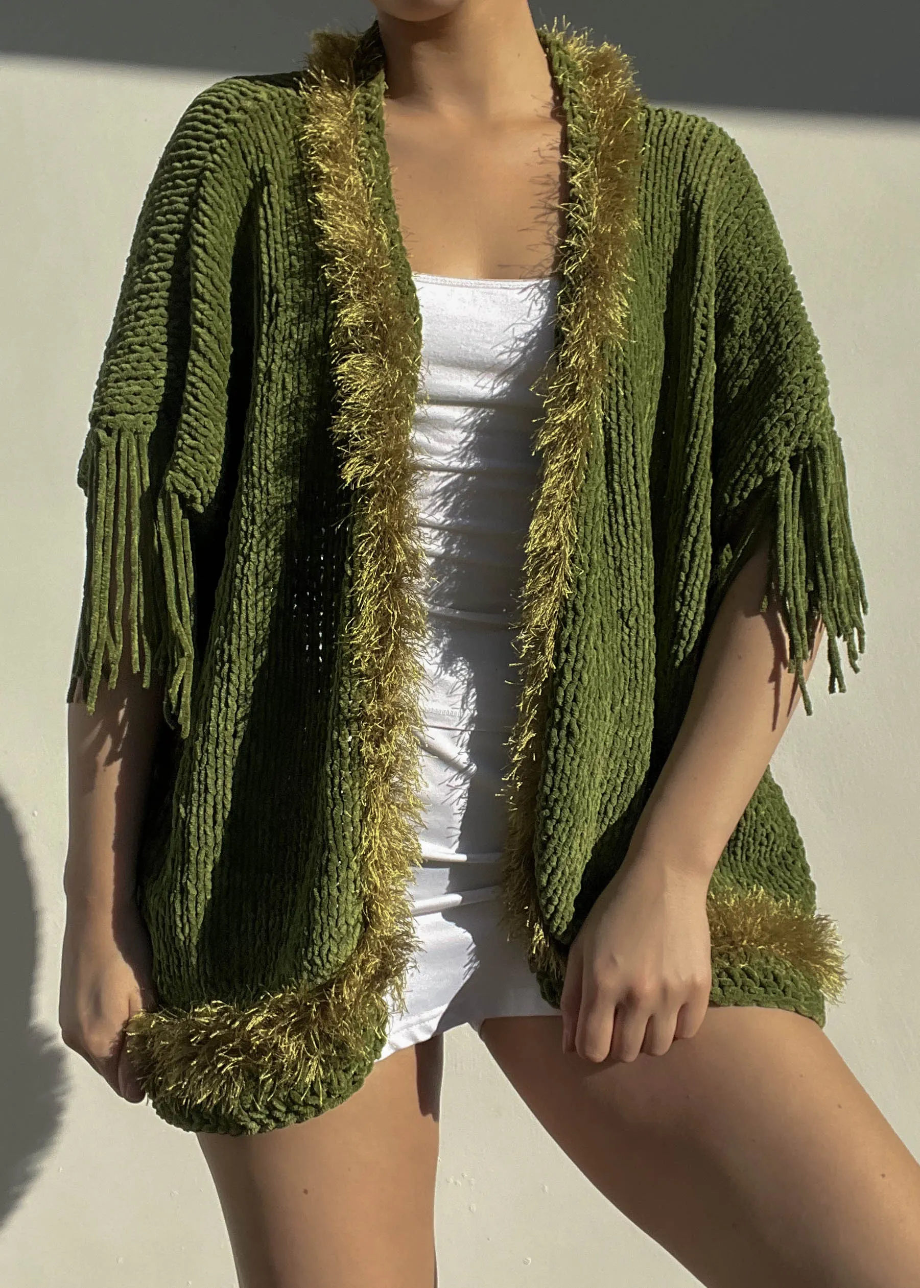90's Green Fuzzy Trim Knit (M-XL)