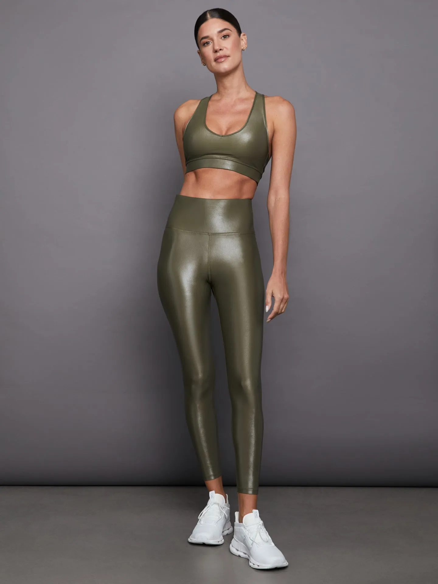Action Bra 2.0 in Takara Shine - Olive