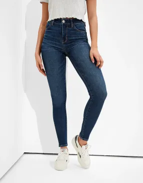 High-Waisted Jeans