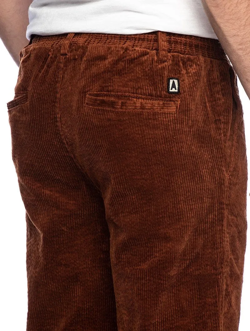AKBOBBY CORDUROY PANTS IN RUST