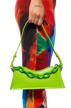 AKEYA CHAIN PU BAG IN LIME