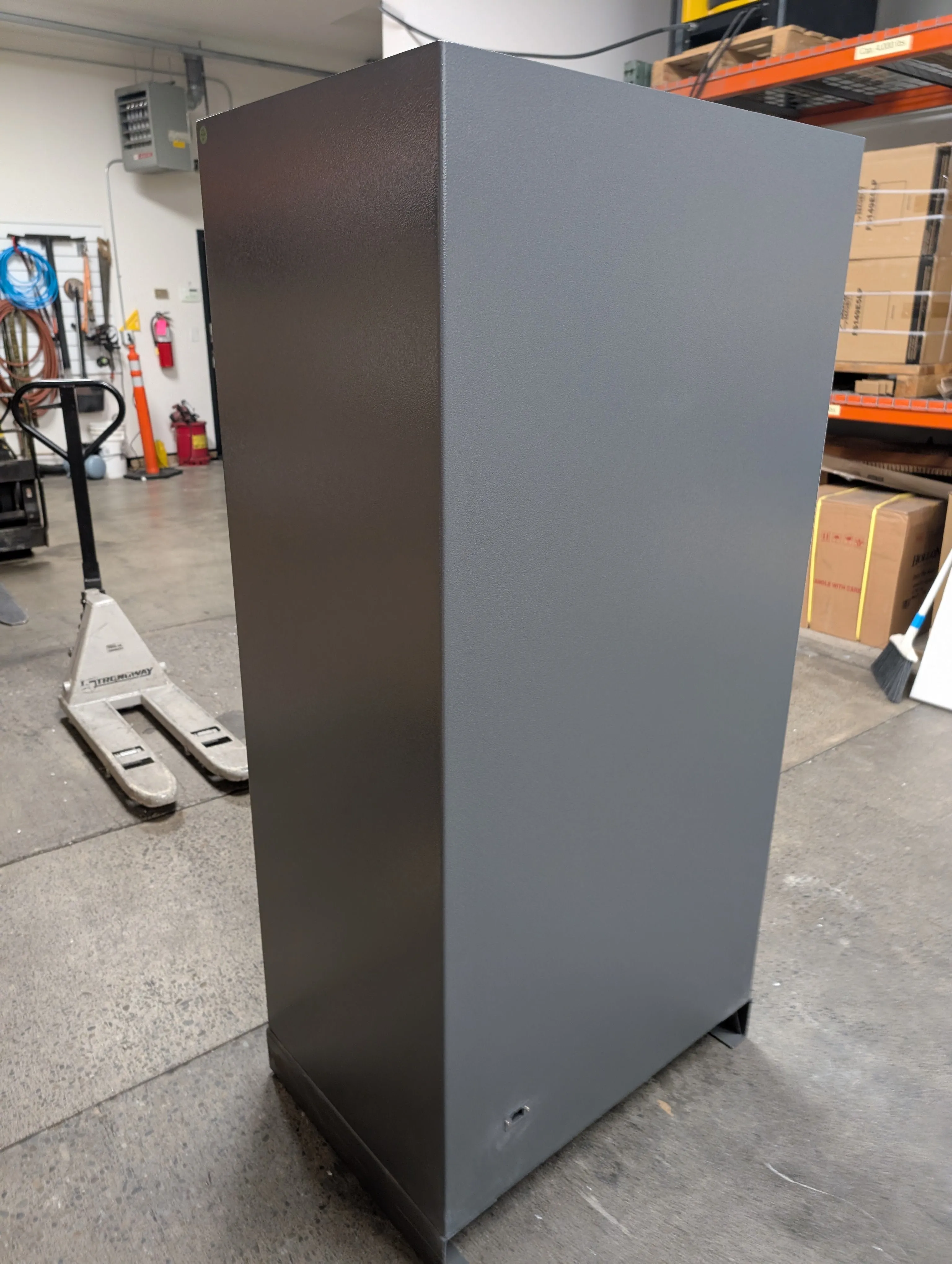 AMSEC NF6032E5 Rifle & Gun Safe - Blemished
