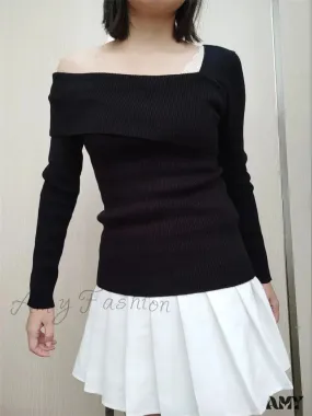 Amy Fashion - Off Shoulder Irregular Neck  Long Sleeve Ribbed Knitted T-shirts