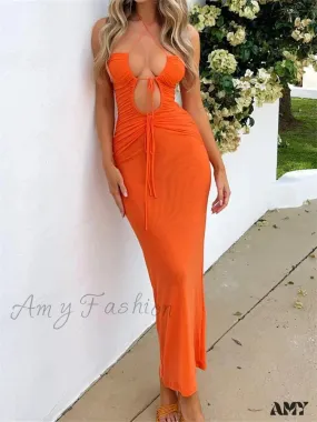 Amy Fashion - Women  Solid Color Cutout Criss-Cross Tie-Up Halter Backless Off Shoulder  Sleeveless Party Vestidos