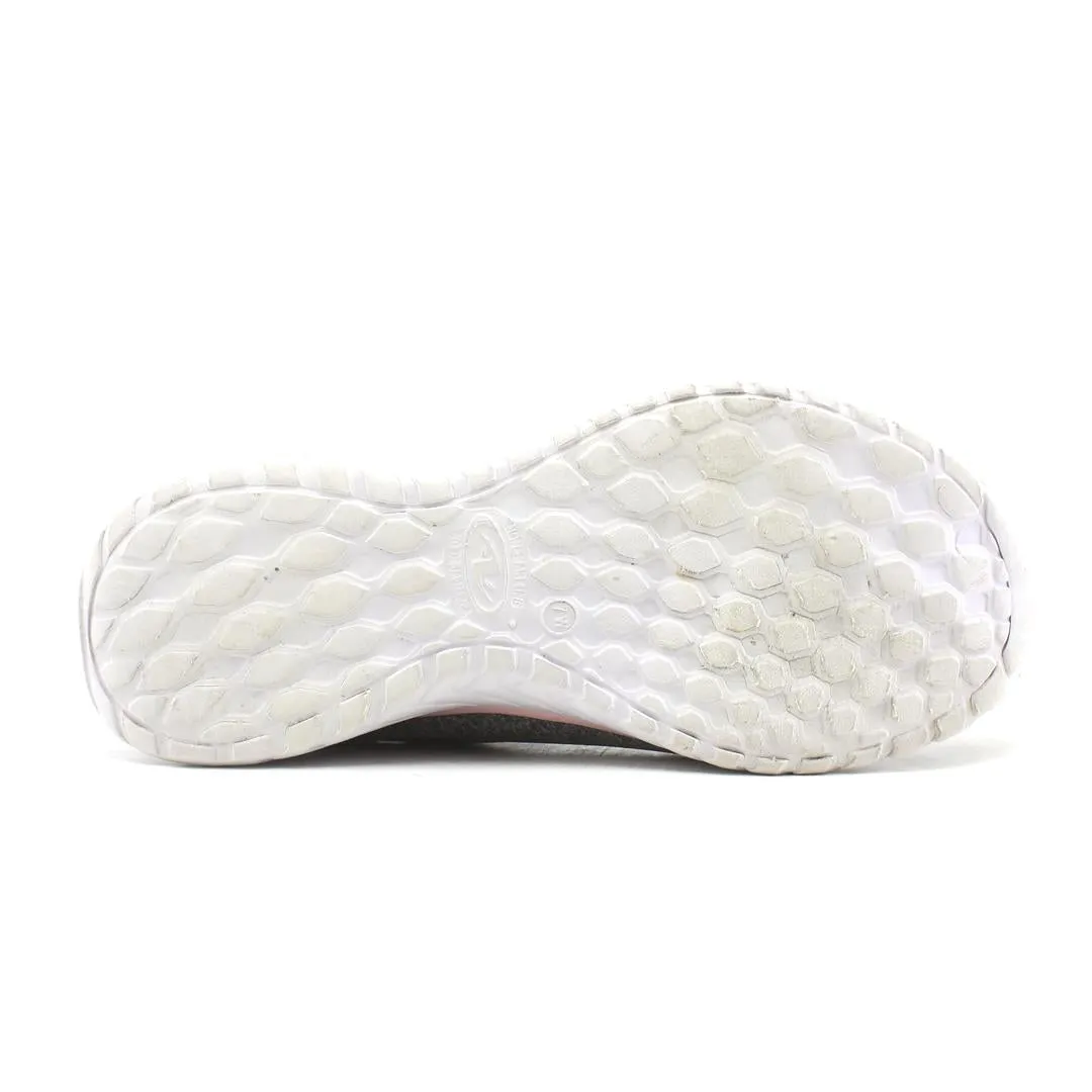 ATHLETIC WORKS  BUNGEE SLIP-ON