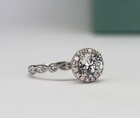 Aubretia - Round Lab Diamond Engagement Ring (IGI Certified)