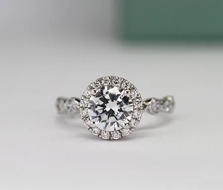 Aubretia - Round Lab Diamond Engagement Ring (IGI Certified)