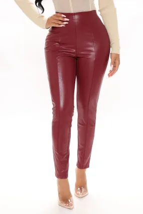 Backin' It Up Faux Leather Leggings - Burgundy