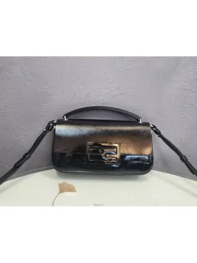Baguette phone pouch mini cross bag