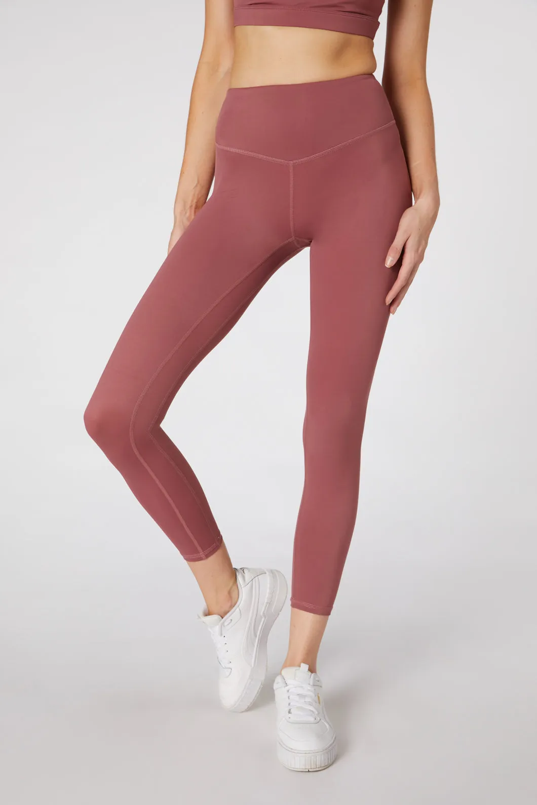 Basics 7/8 Legging