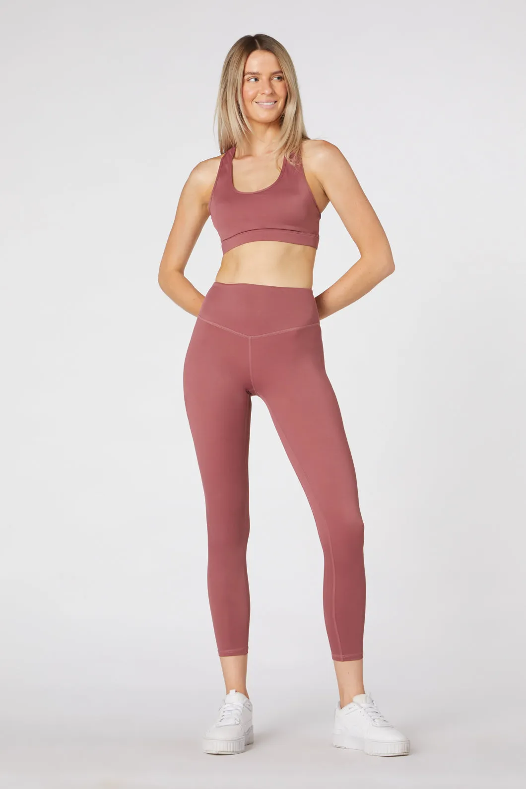 Basics 7/8 Legging