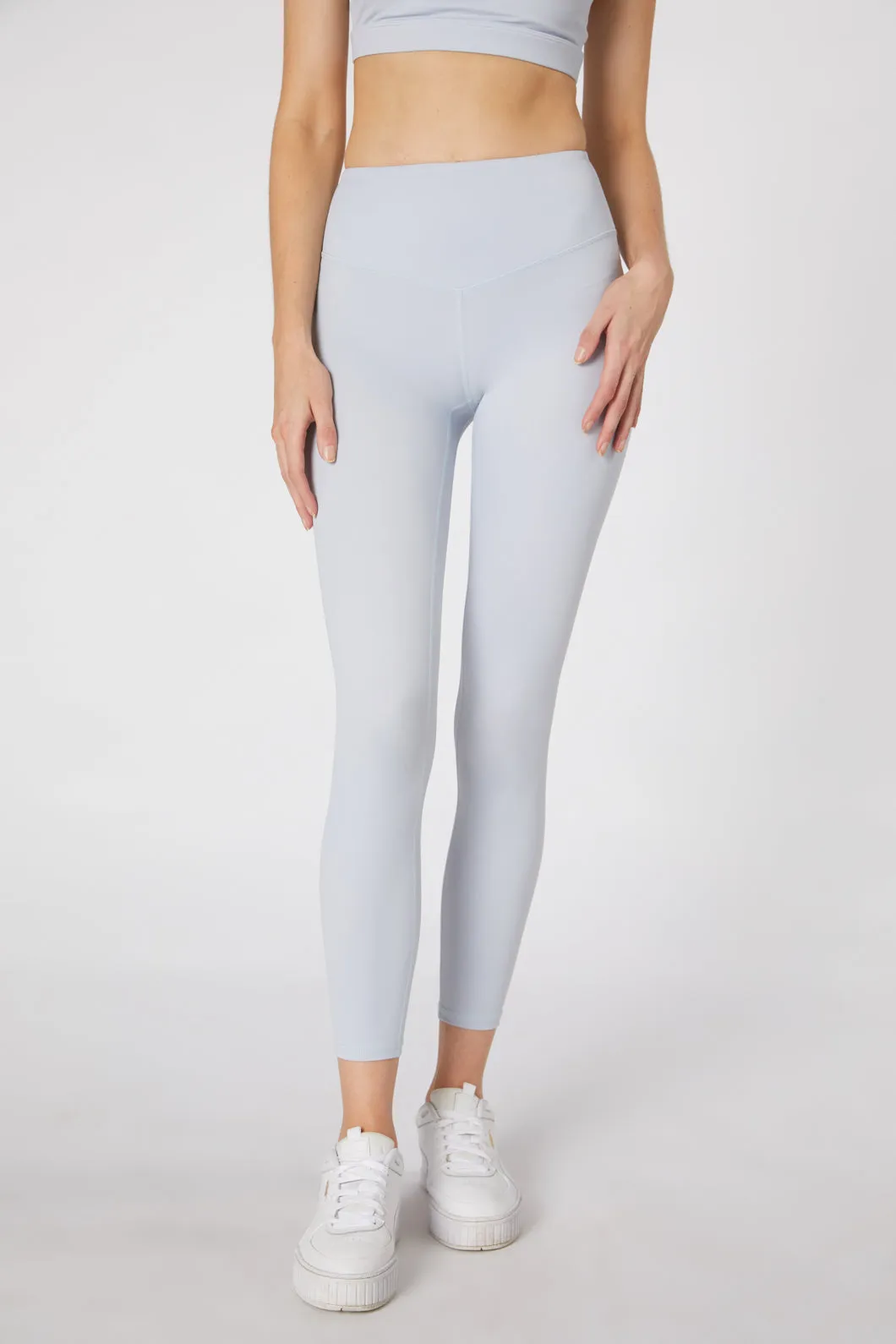 Basics 7/8 Legging