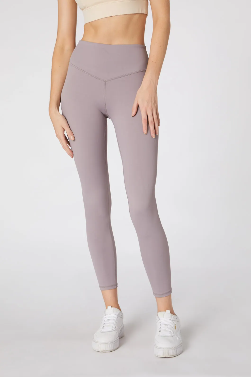 Basics 7/8 Legging