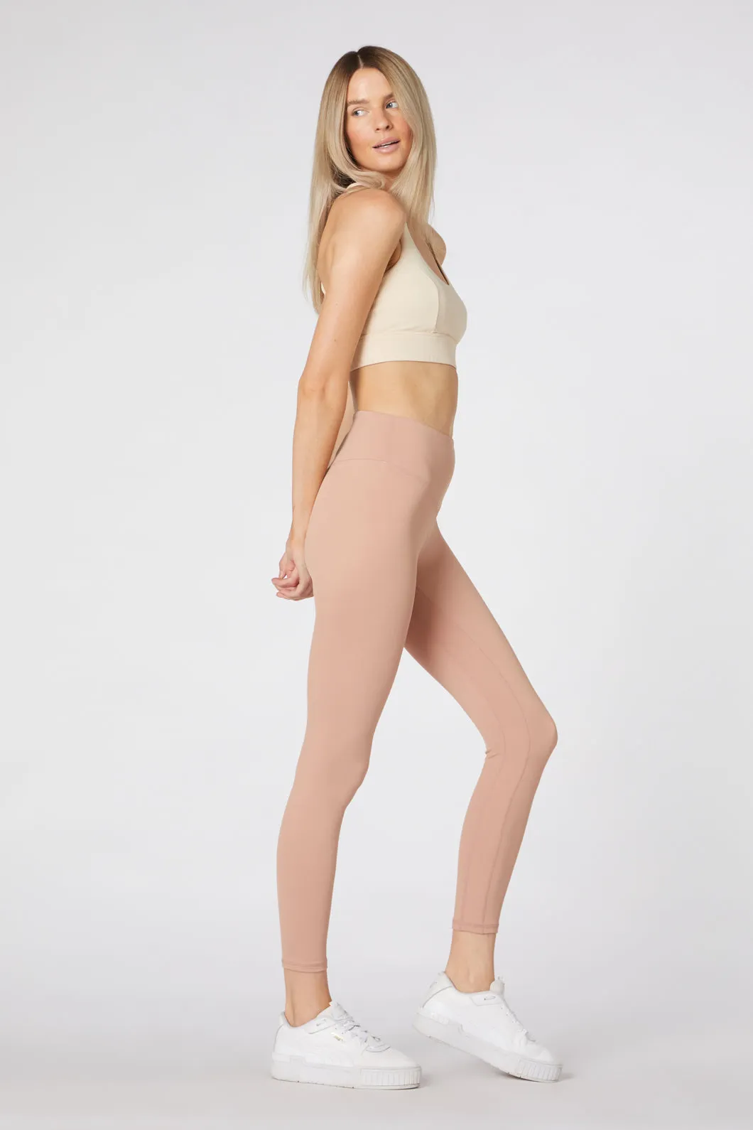 Basics 7/8 Legging
