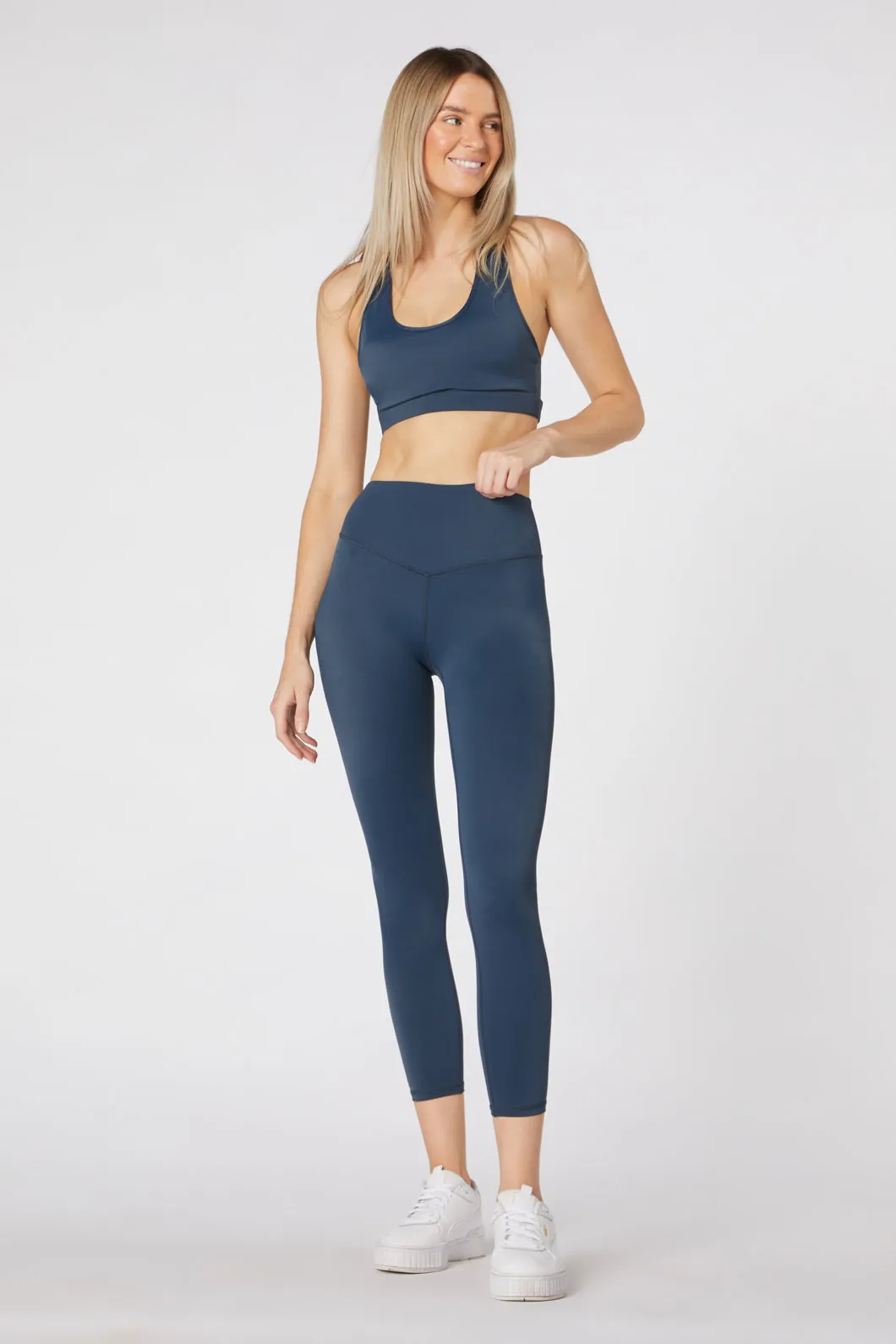 Basics 7/8 Legging