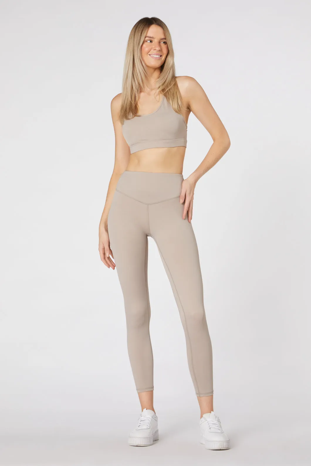 Basics 7/8 Legging