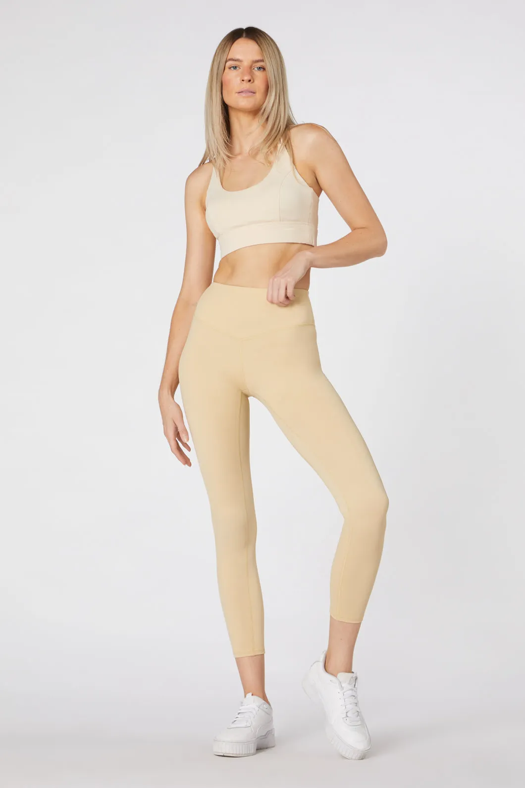 Basics 7/8 Legging