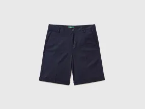 Bermudas in stretch cotton