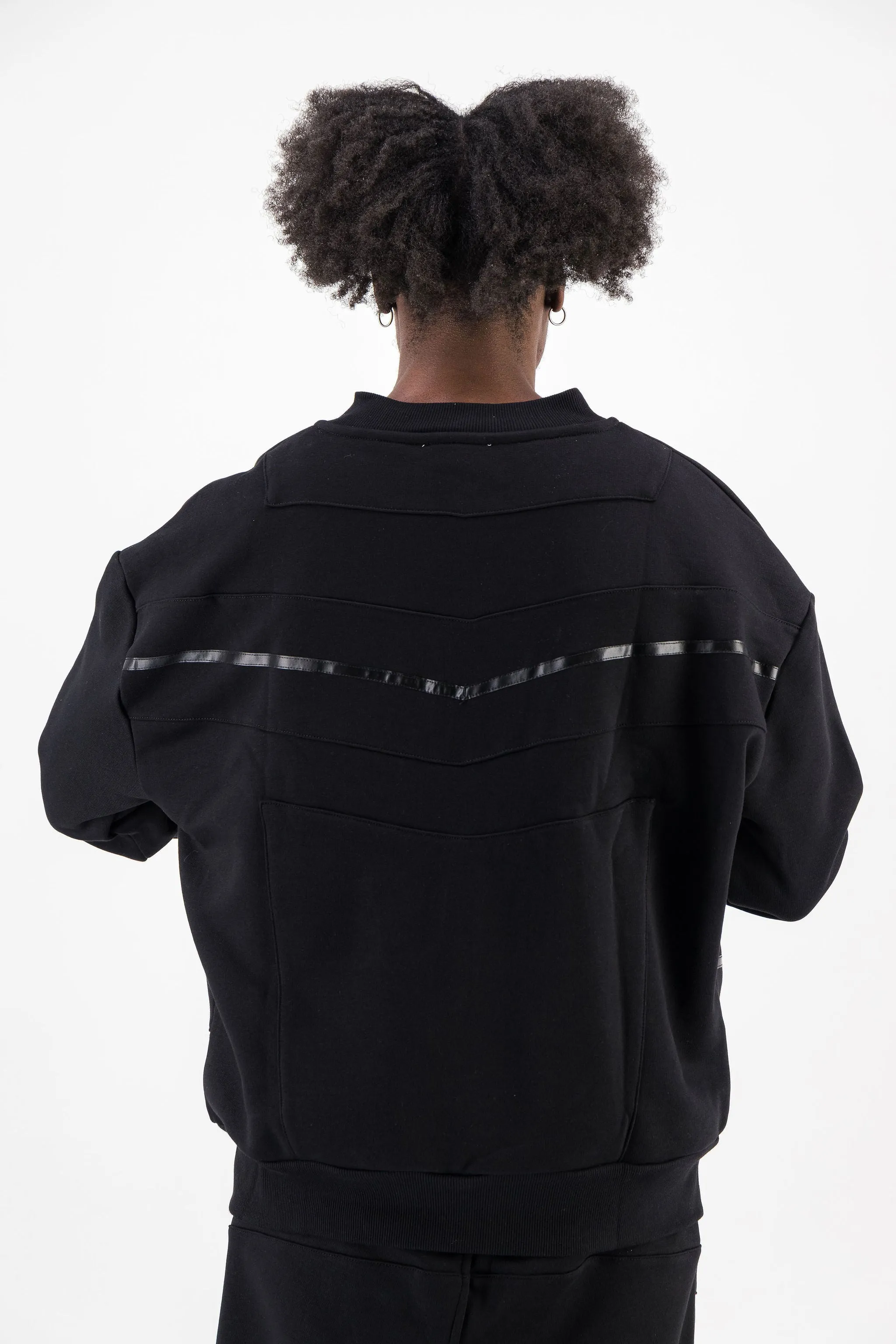 BLACK CREWNECK BOMBER VEST