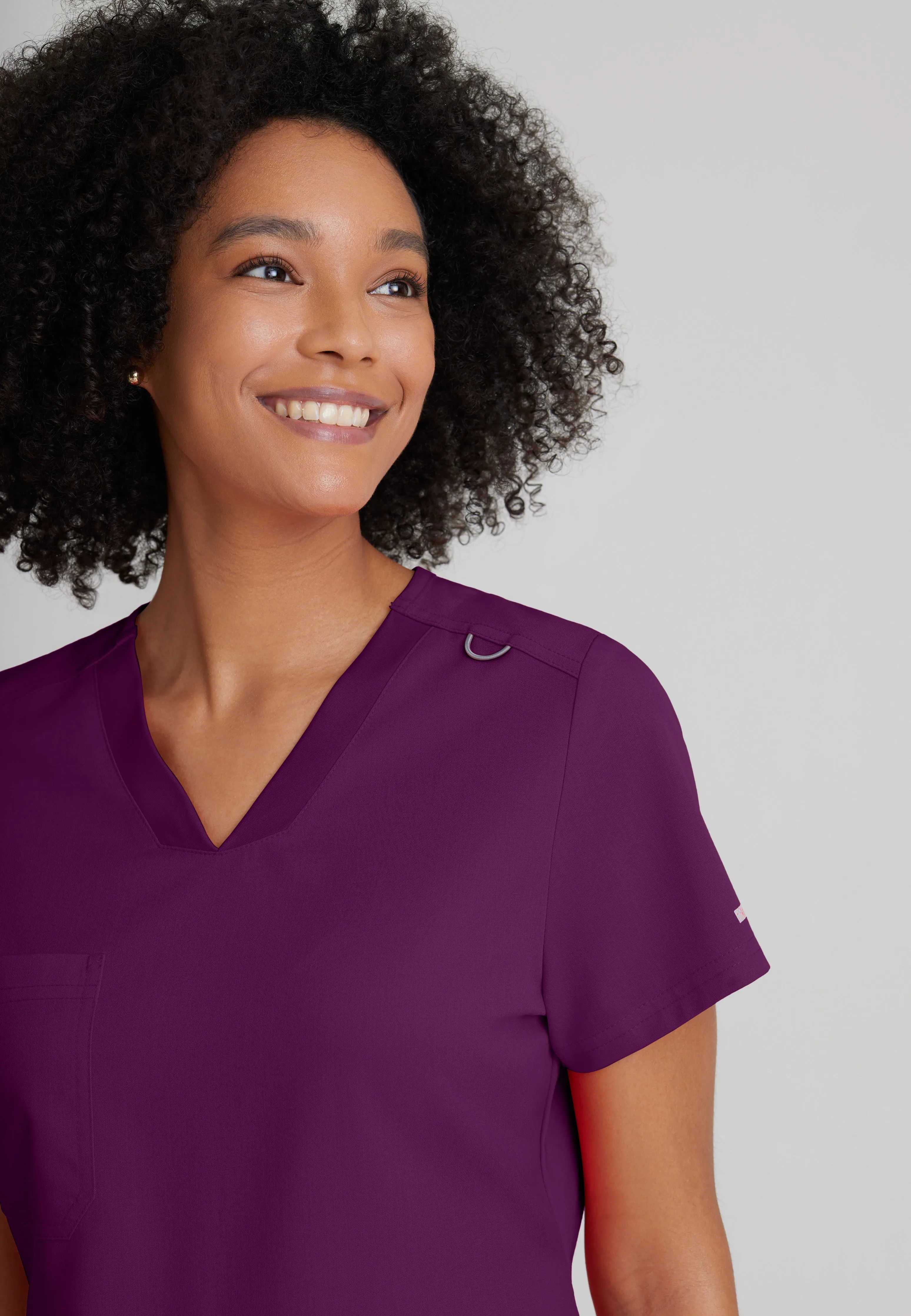 Bree 1-Pocket Tuck-In Scrub Top
