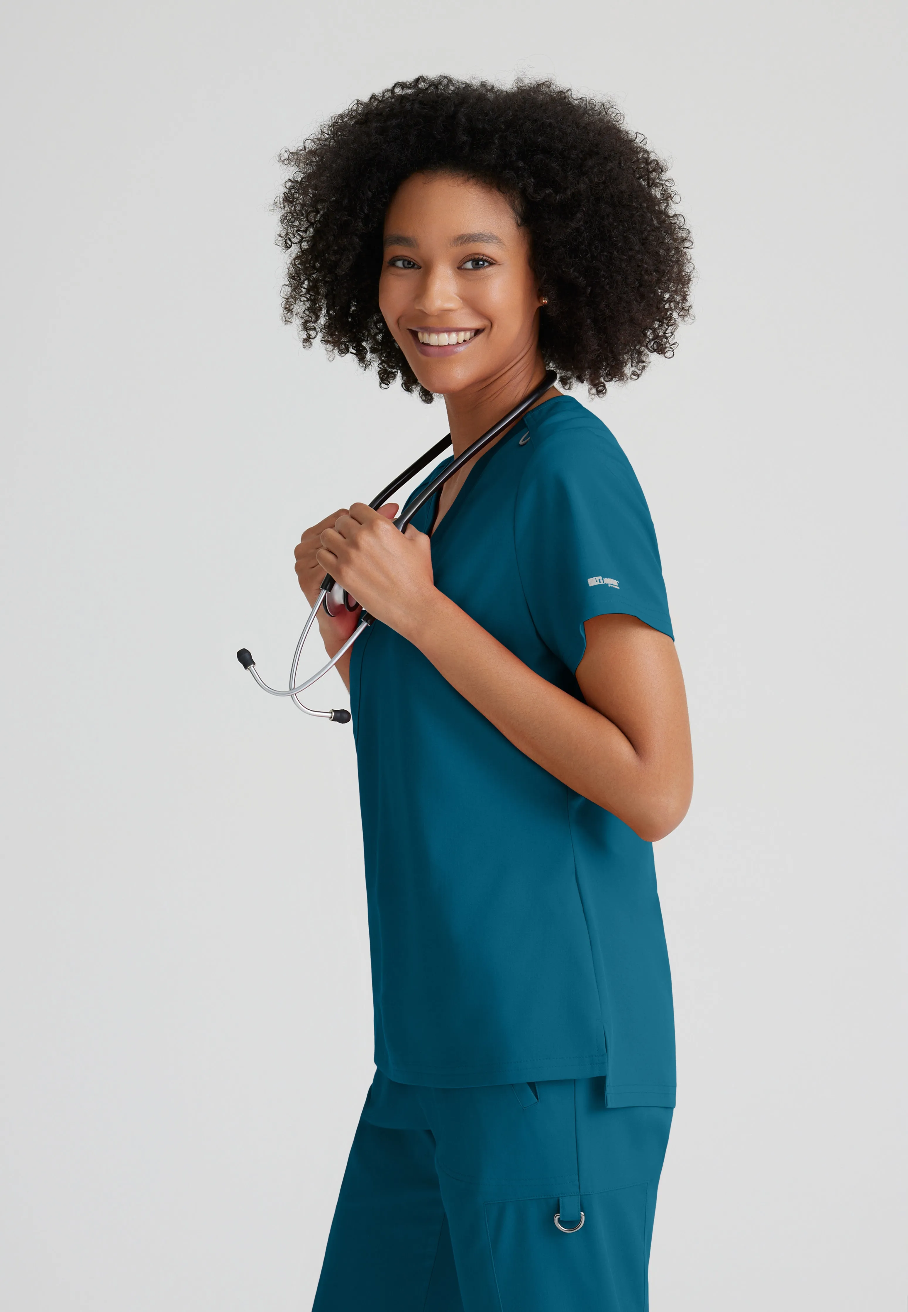 Bree 1-Pocket Tuck-In Scrub Top