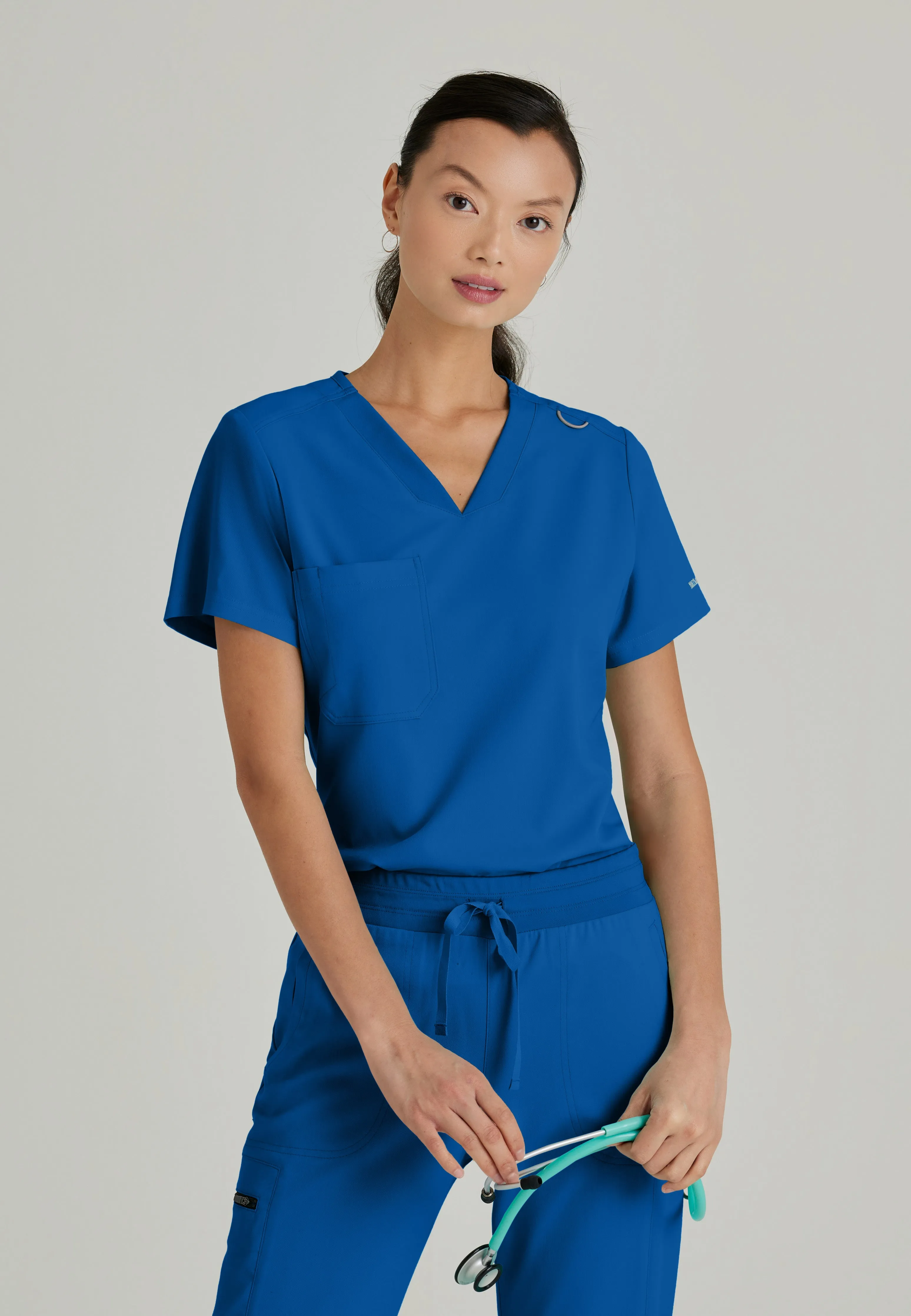 Bree 1-Pocket Tuck-In Scrub Top