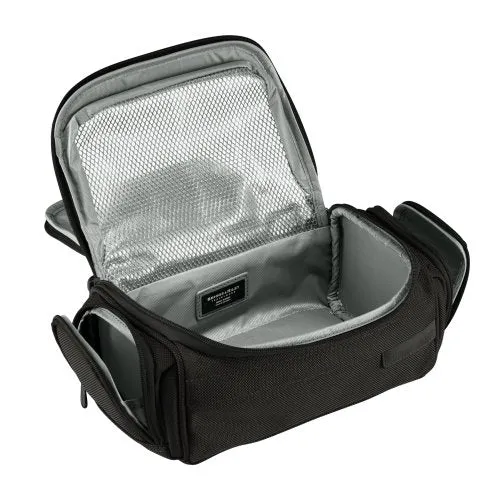 Briggs & Riley Baseline-Executive Toiletry Kit, Black, 4.5x11.5x5.5