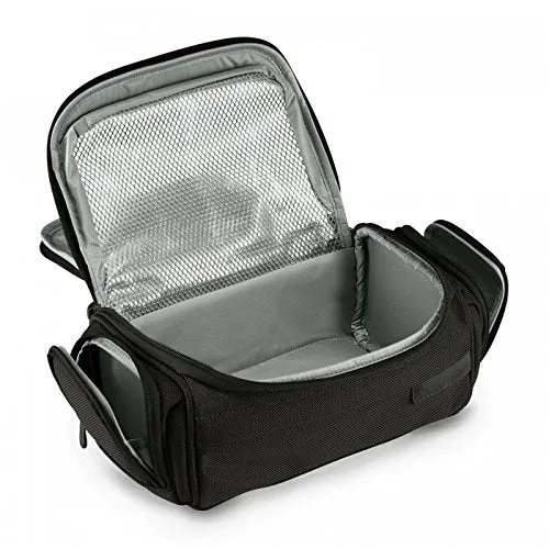 Briggs & Riley Baseline-Executive Toiletry Kit, Black, 4.5x11.5x5.5