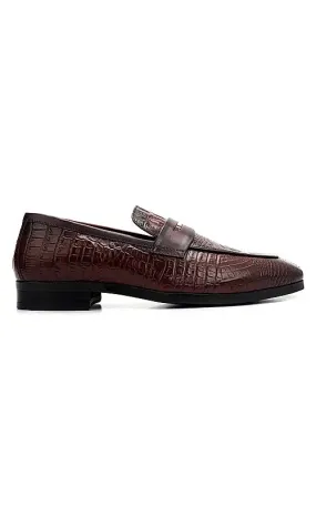 Burgundy Croco Textured Loafers