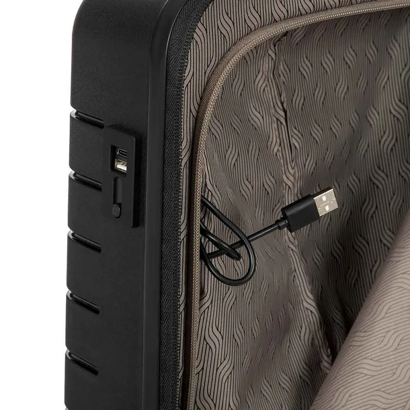 B|Y ULISSE 21" EXPANDABLE SPINNER // Black