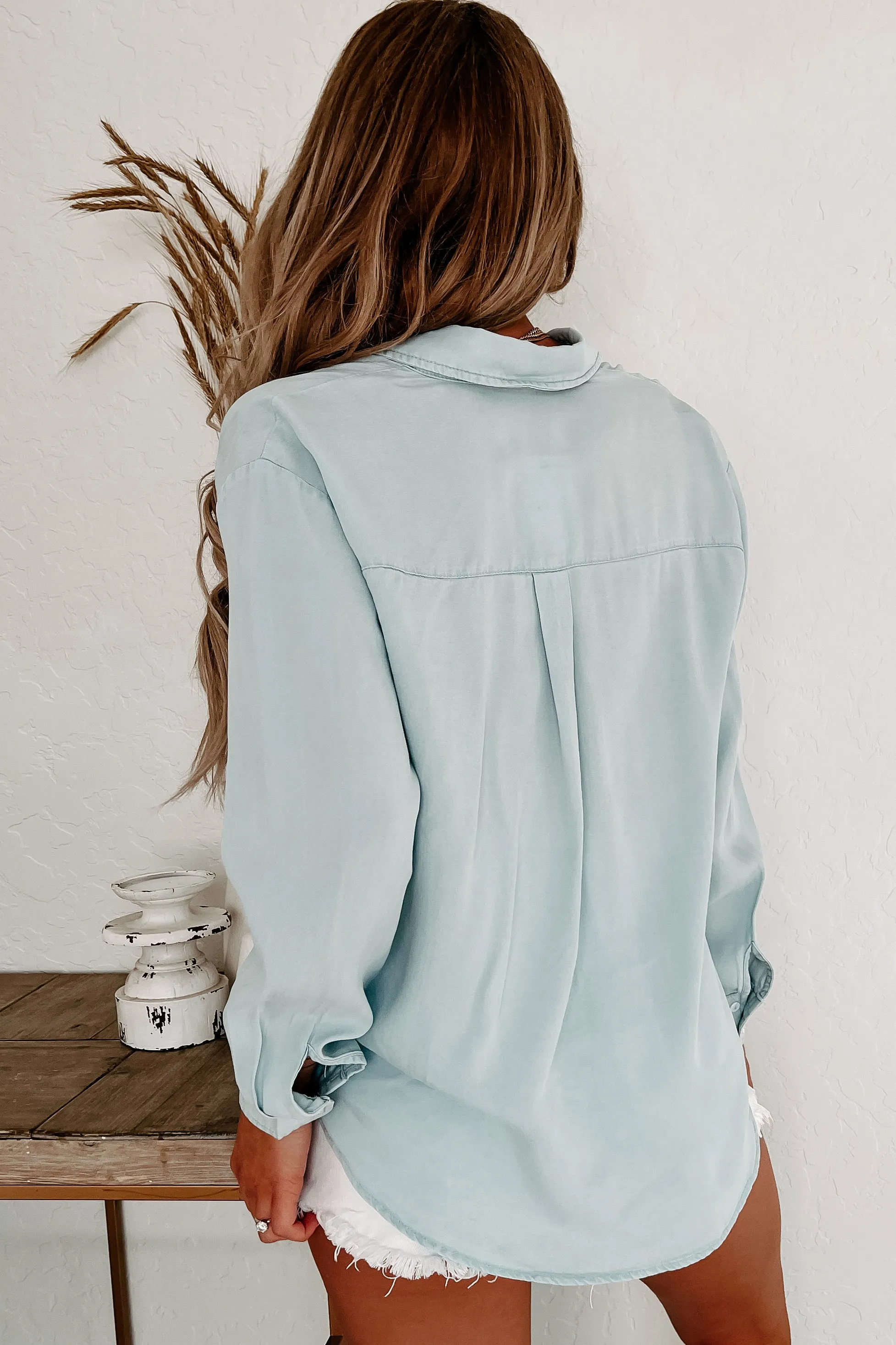 Casual Acquaintances Button-Down Shirt (Sky Blue)