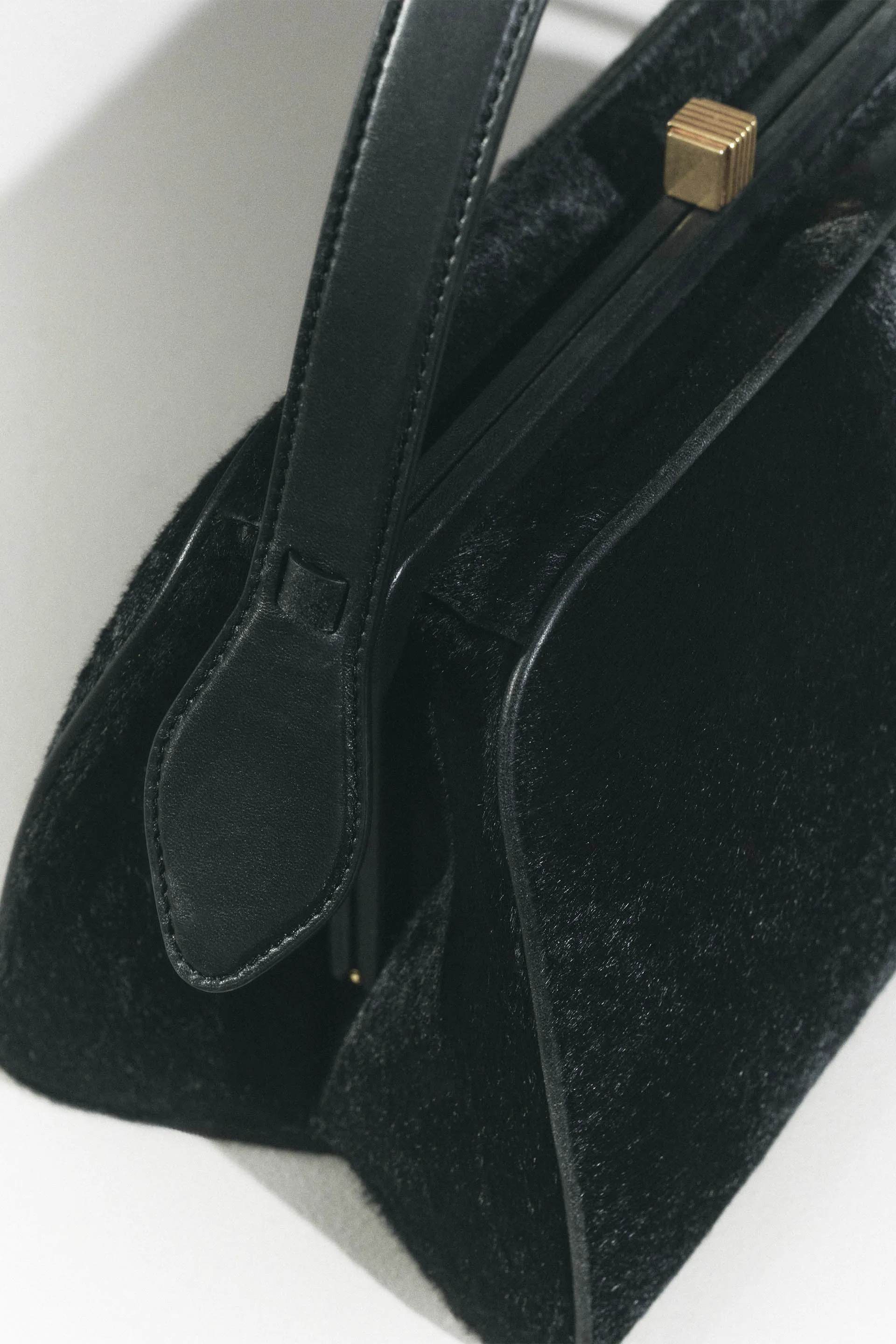Cate Bag in Black Haircalf