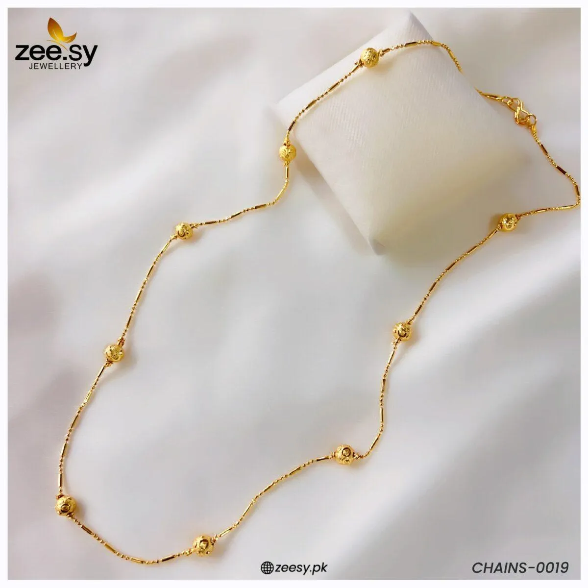 Chains-0019