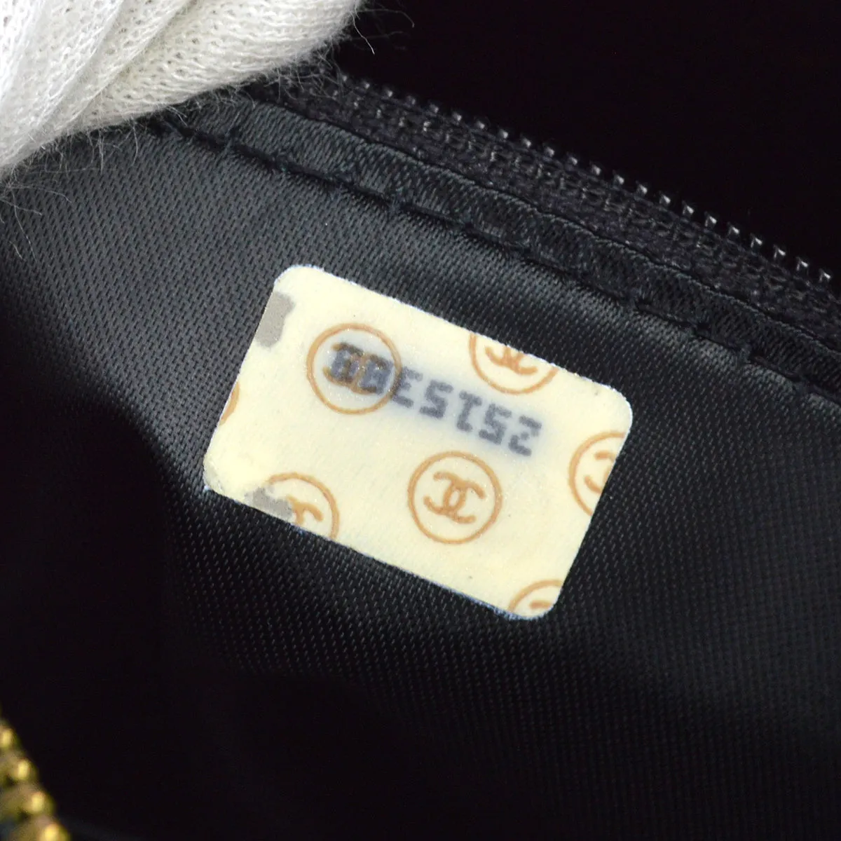 Chanel 1991-1994 Black Lambskin Chevron Pocket Camera Bag Small