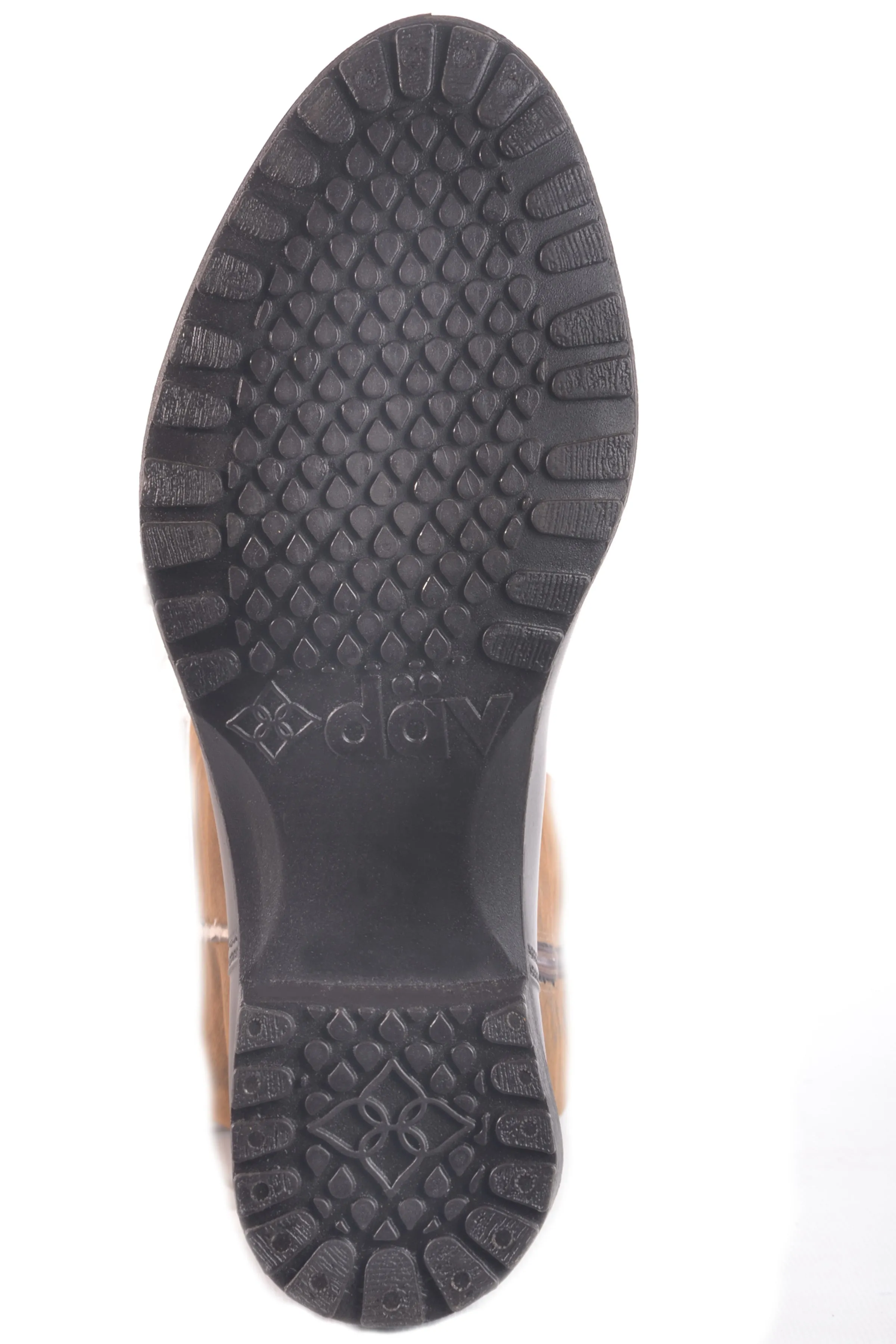 CHEYENNE DISTRESSED TALL BROWN