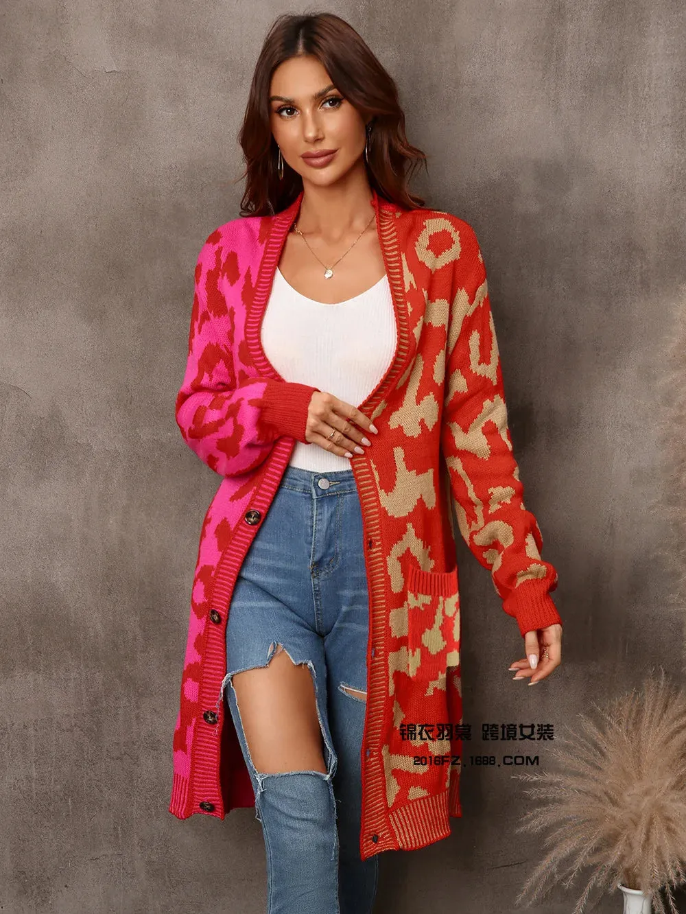 Chic Predator Print Cardigan
