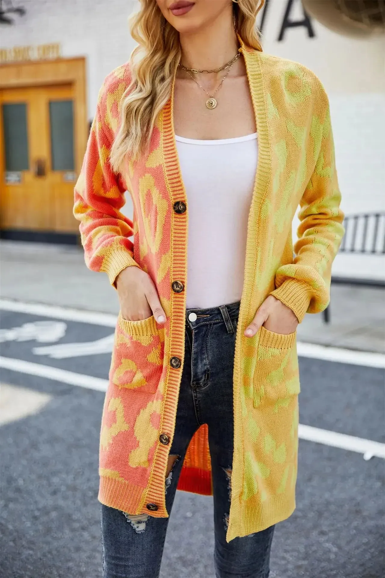 Chic Predator Print Cardigan