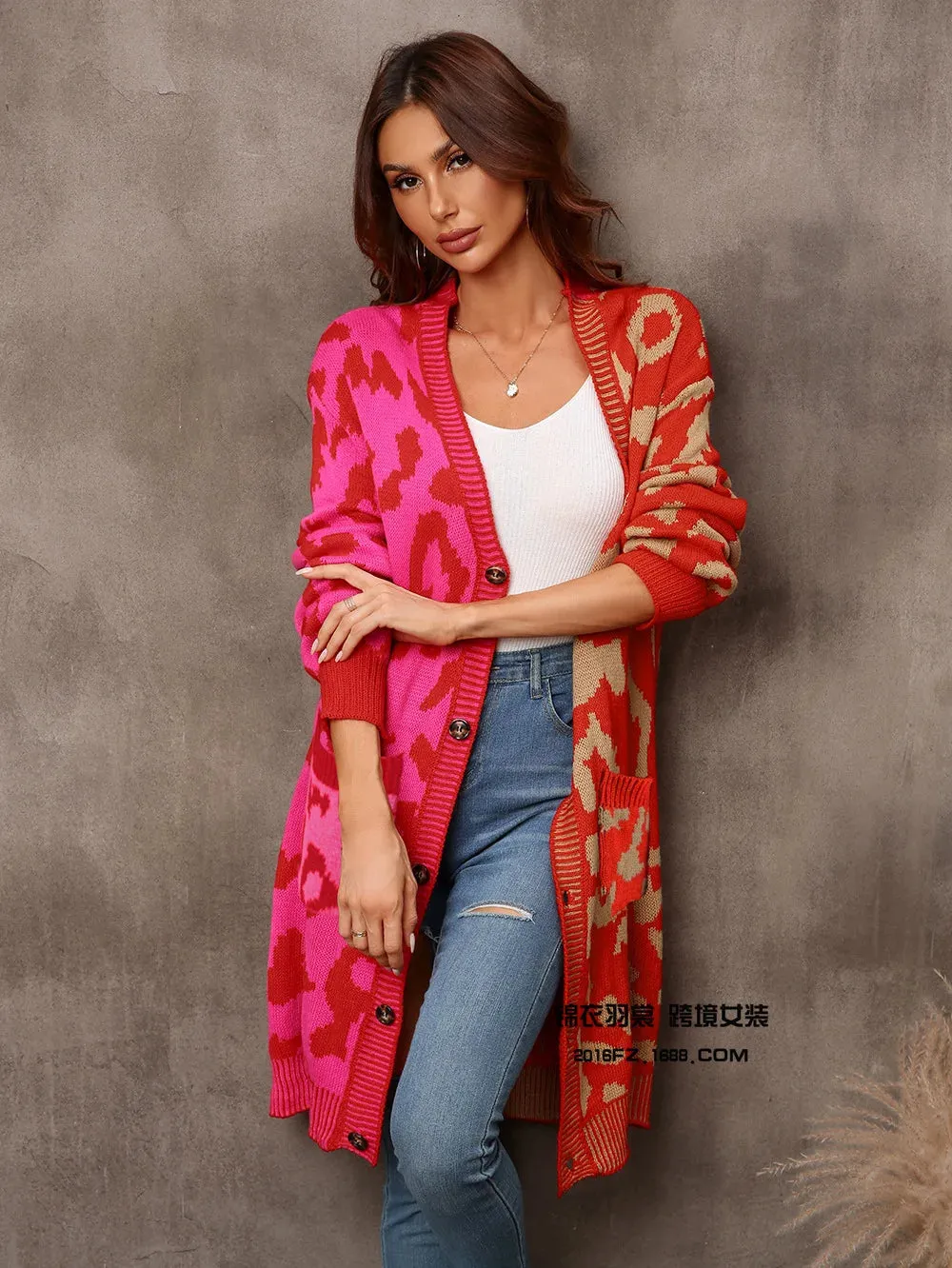 Chic Predator Print Cardigan