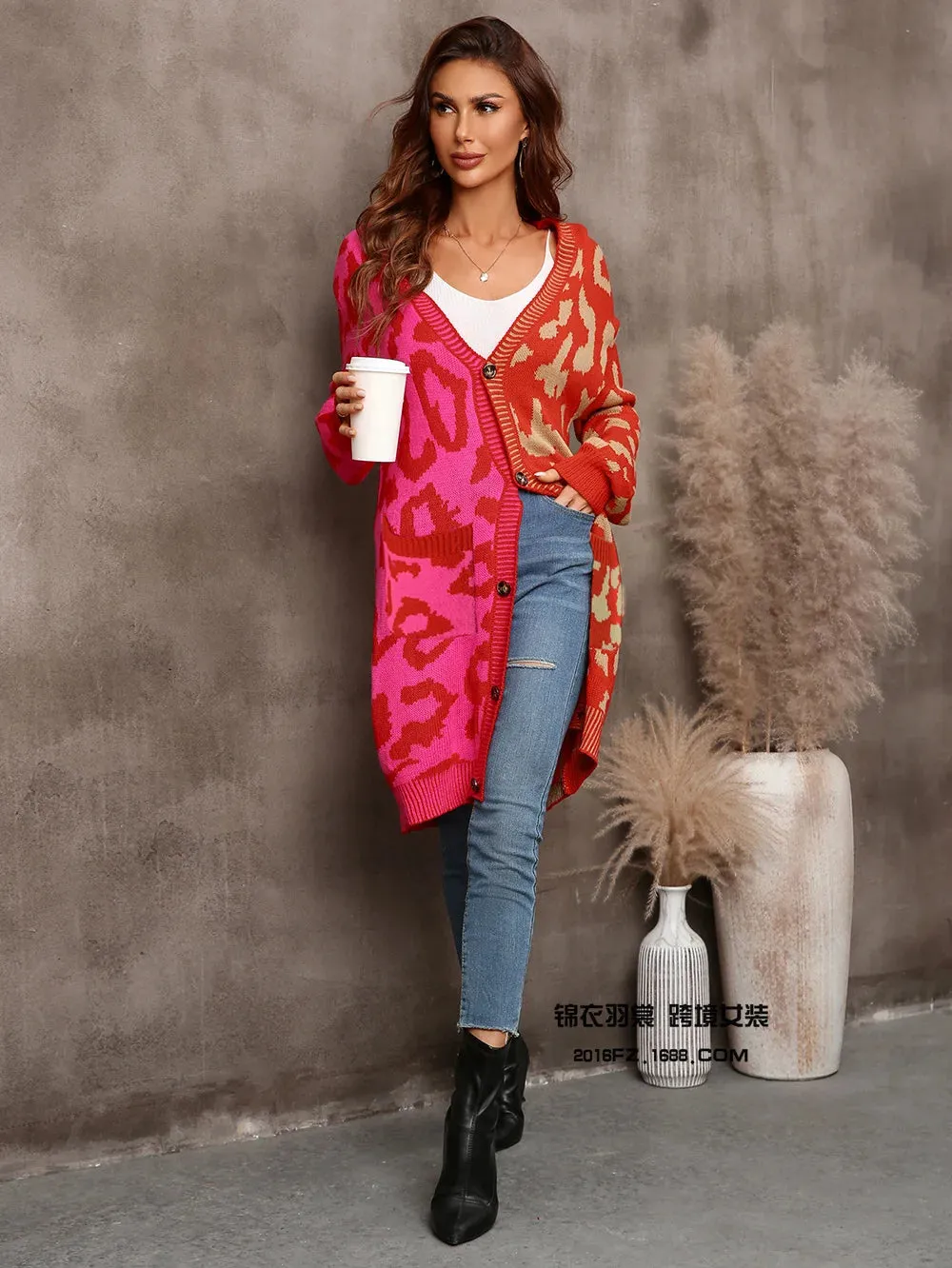 Chic Predator Print Cardigan