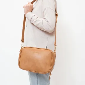 Chloe Diaper Clutch | Tan