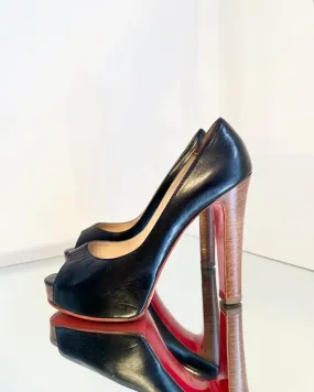 CHRISTIAN LOUBOUTIN Leather Peep-Toe High Heel Pumps