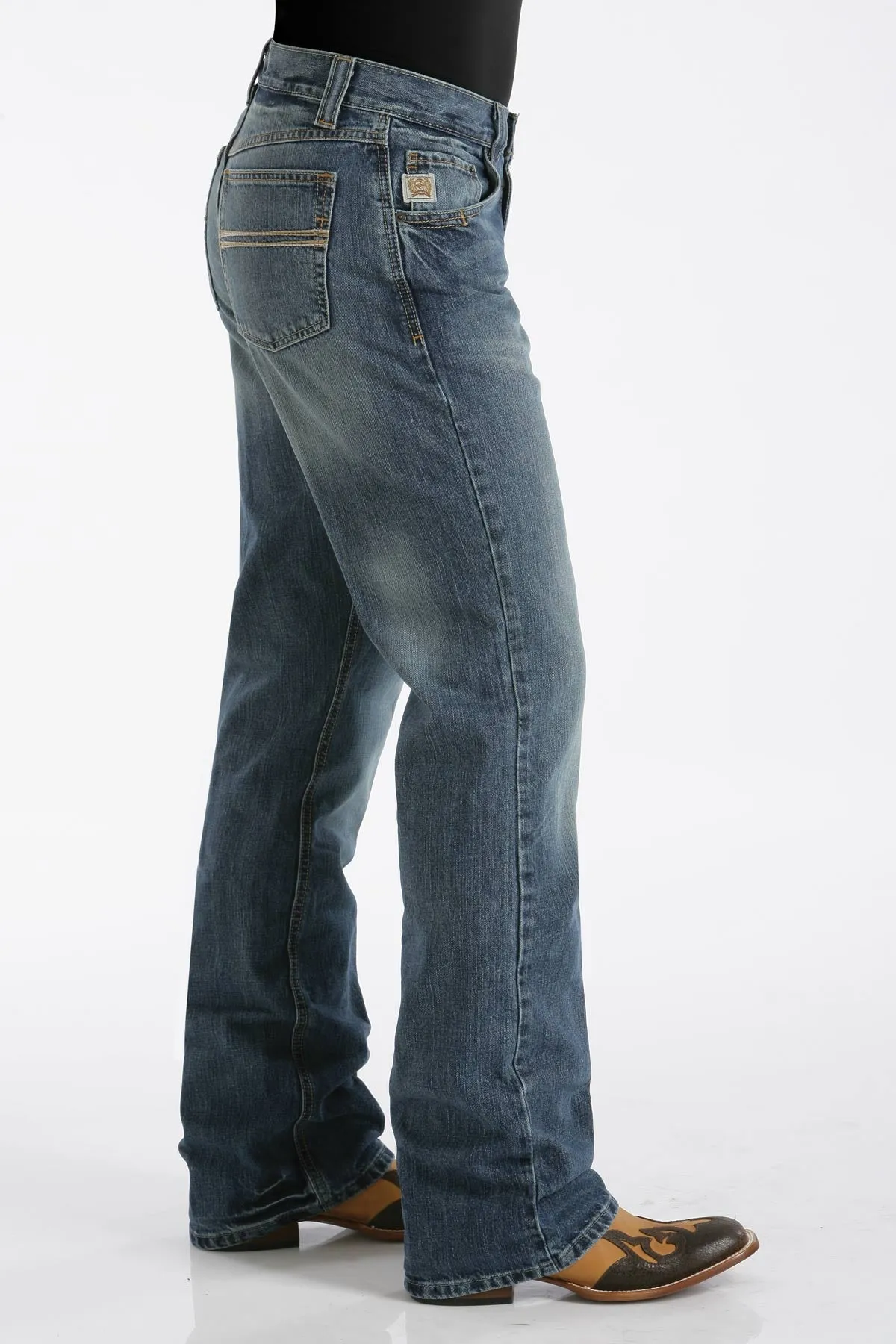 Cinch | Carter Relax Fit Medium Stonewash Jean