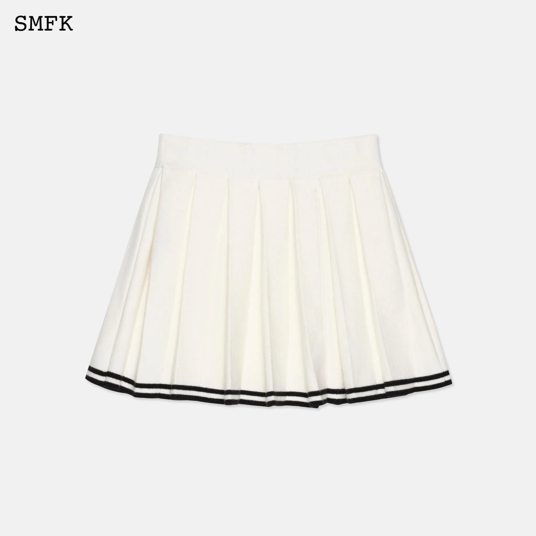 Compass Academy White Cashmere Pleated Skirt