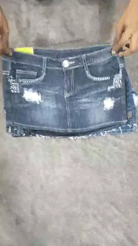 CR1483 Aesthetic Denim Mini Skirt
- 15 Pcs